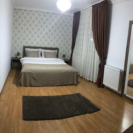 Apartament Toamnei ริชนอฟ ภายนอก รูปภาพ