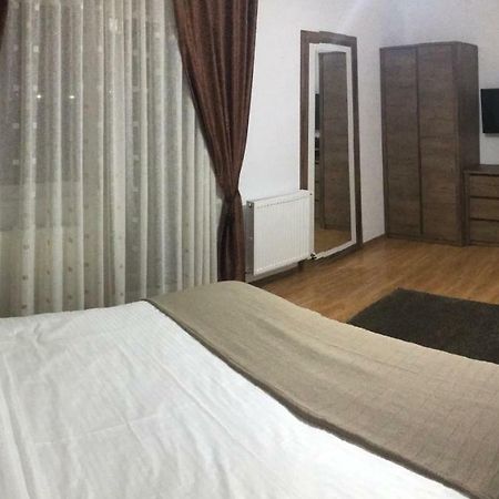 Apartament Toamnei ริชนอฟ ภายนอก รูปภาพ