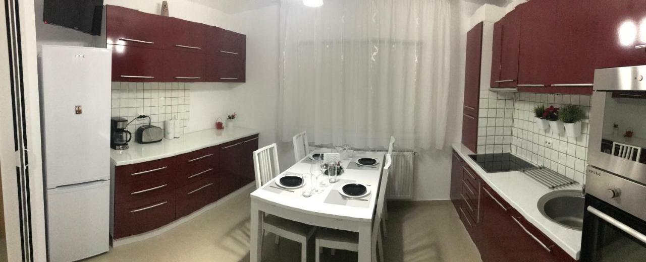 Apartament Toamnei ริชนอฟ ภายนอก รูปภาพ